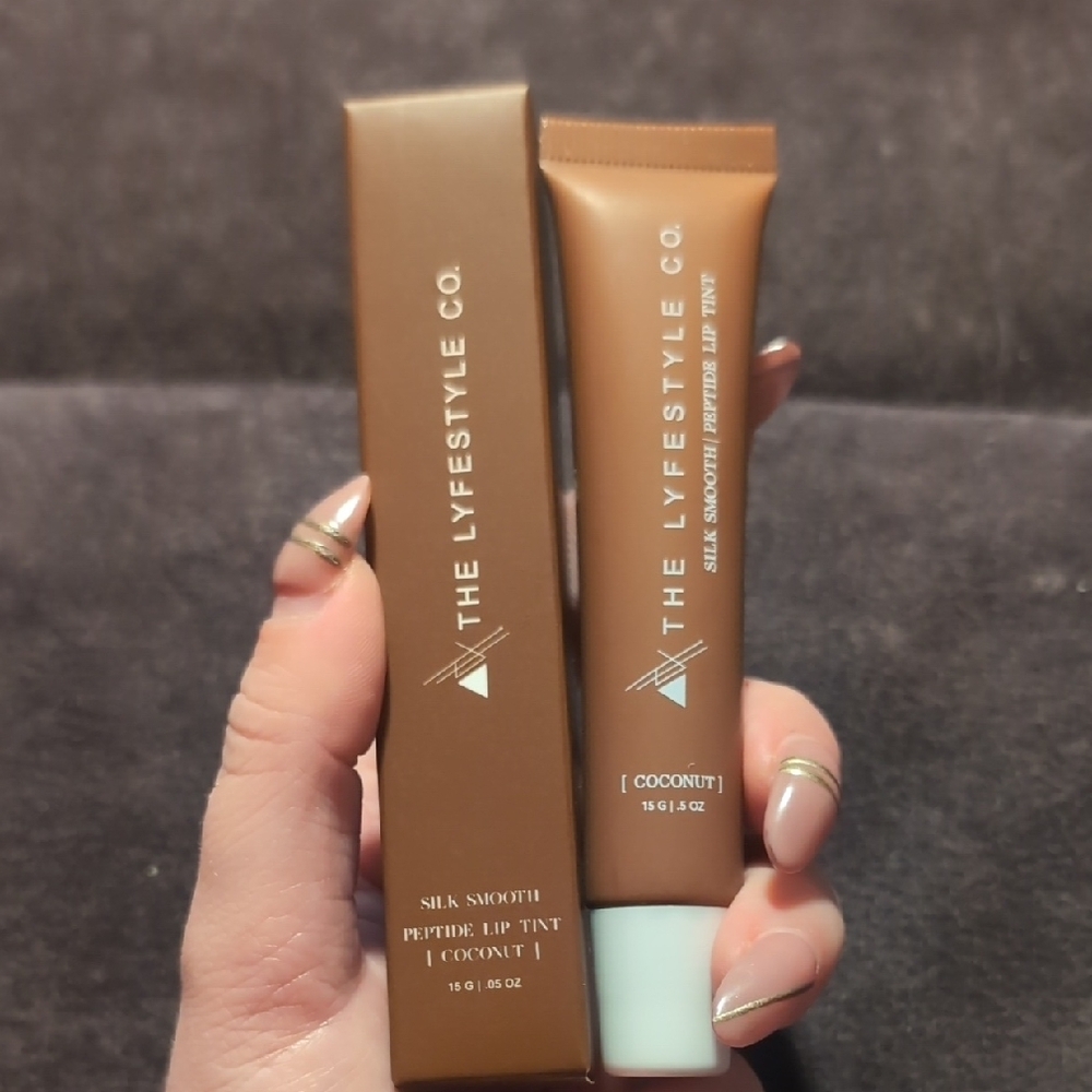 The Lyfestyle Co. Coconut Lip Tint